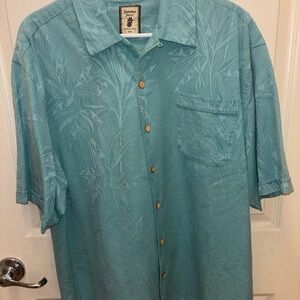 Jamaica Jaxx Aqua Button Down Shirt